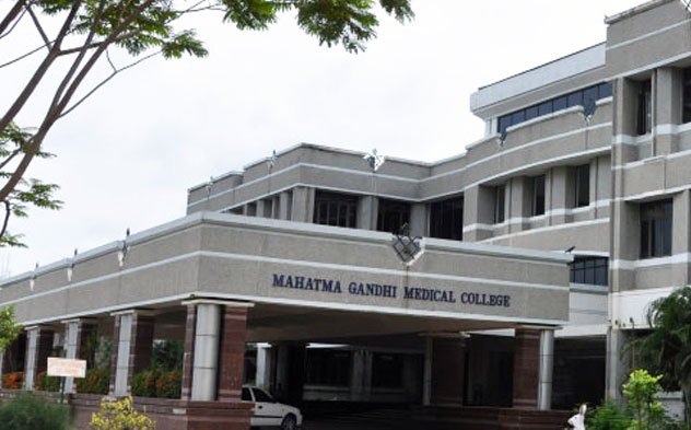 Mahatma Gandhi Medical College And Research Institute, Sri Balaji Vidyapeeth - [MGMCRI], Pondicherry
