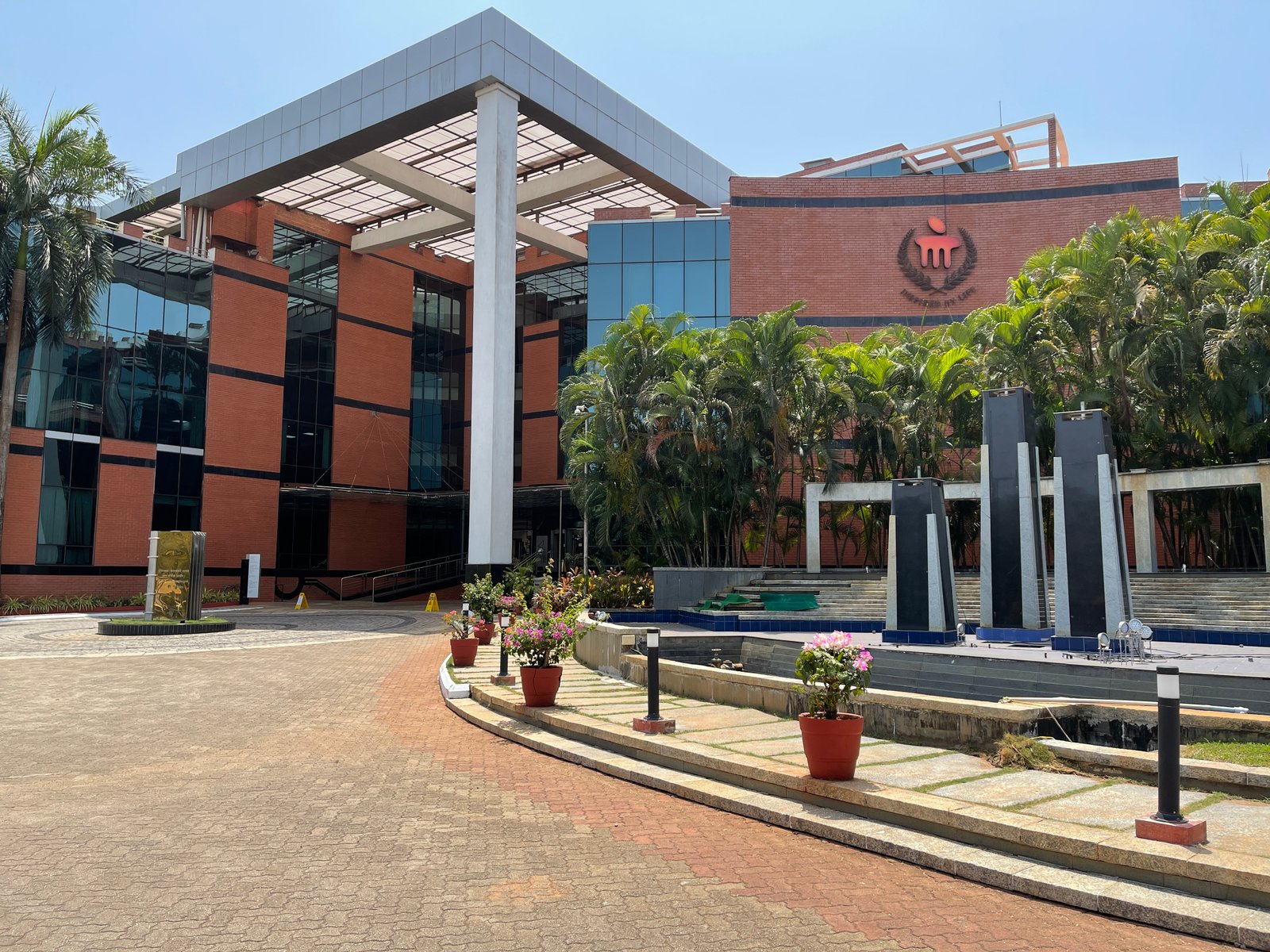 Manipal University (MAHE)